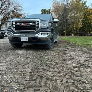 Meet your Posher, Austin